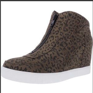 COCONUTS BY MATISSE 7.5 M Long Live Animal Print High-Top Wedge Sneaker Boot